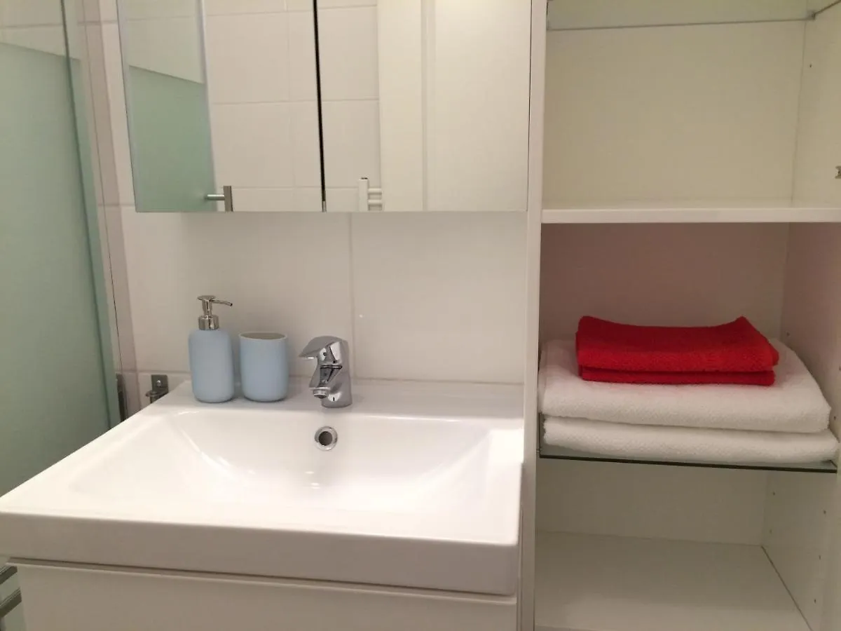Studio U Parkplatz, Zentrale Ruhelage Neben Grunoase Apartment Vienna